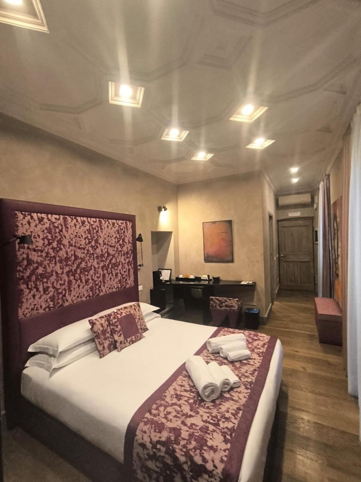 Pantheon Luxury Suite Rome Bagian luar foto
